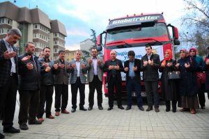 Bursa Orhangazi'den Bayırbucak T&uuml;rkmenlerine yardım tırı