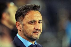 Medipol Başakşehir-Beşiktaş ma&ccedil;ını trib&uuml;nden izledi