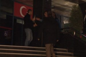 90 bin TL kaptırınca kendini yakmak istedi
