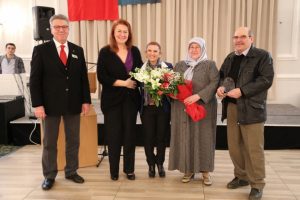 Yıldırım Bayezid Rotary Kul&uuml;b&uuml;, unutulmaya y&uuml;z tutmuş meslekleri &ouml;d&uuml;llendirmeye devam ediyor...