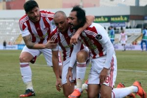 Sivasspor 4 ma&ccedil; sonra kazandı