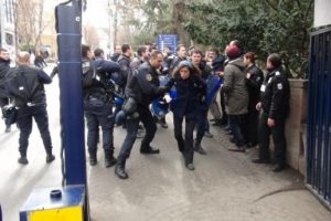 Ankara &Uuml;niversitesi karıştı!