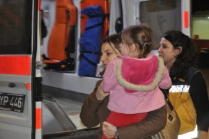 Bursa'da feci kaza! Baba başlarından bir an olsun ayrılmadı...