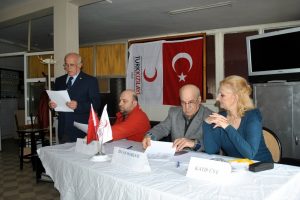 T&uuml;rk Kızılayı Derneği Mudanya Şubesi'nde genel kurul heyecanı