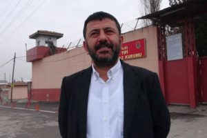 CHP'li Ağbaba: Sapan kullanmamış insanlar ter&ouml;r ş&uuml;phesiyle yargılanıyor