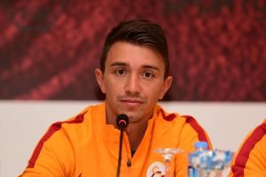 Muslera değerini d&uuml;ş&uuml;rd&uuml;