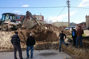 Bursa İznik'te polis lahit aradı