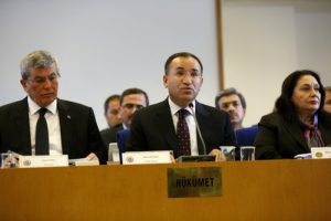 Avukat ve noter olmak i&ccedil;in sınav geliyor