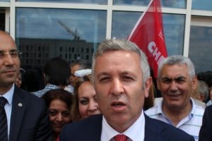 CHP'li Arık: &Ouml;ğretmenlerin ek g&ouml;stergesi 3 bin 600 olmalı