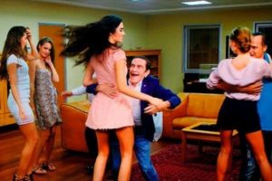 Aydemir Akbaş harem kuracak...