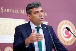CHP'li Yılmaz: T&uuml;rkiye Suriye'deki i&ccedil; savaş bataklığına s&uuml;r&uuml;kleniyor