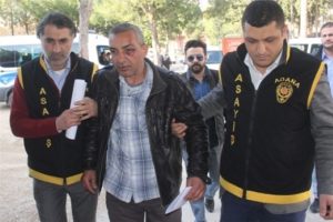 Kendisini eve bırakmasını isteyen &ccedil;alışanını &ouml;ld&uuml;rd&uuml;