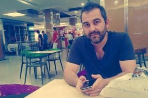 Hurdaya d&ouml;nen otomobilde 1 polis memuru hayatını kaybetti