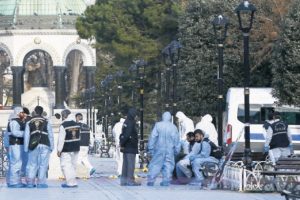 Turist rehberlerine ter&ouml;r eğitimi verin