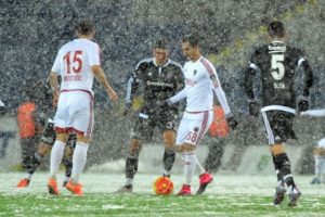 Beşiktaş ile Mersin İdman Yurdu 85 dakika oynayacak