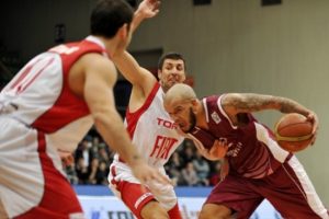 Tofaşlı Kaloyan Ivanov'dan rakibine sert hareket