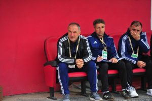 Orhangazispor'da teknik direkt&ouml;r Uzunk&ouml;pr&uuml; ile yollar ayrıldı