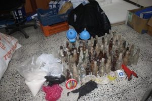 Mersin'de ter&ouml;r operasyonu: 61 g&ouml;zaltı