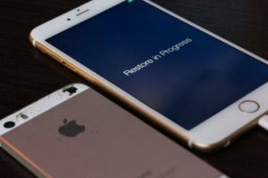 iPhone'ları &ouml;ld&uuml;ren hata i&ccedil;in d&uuml;ğmeye basıldı