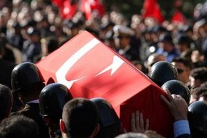 Diyarbakır Sur'da bir asker şehit