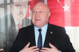 "Başkanlık sistemi sadece h&uuml;k&uuml;met modelini değiştirecek"