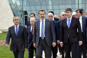 Bakan &Ccedil;elik: Artvin'deki olaylardan bilgim yok