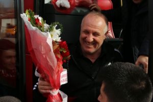 Sivasspor'a davullu zurnalı uğurlama!