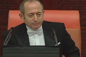 Meclis'te Ankara'daki patlamanın ardından oturum tartışması