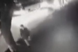 Patlama anı g&uuml;venlik kamerasında!