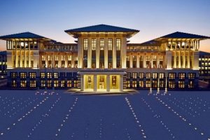 Beştepe'de G&uuml;venlik Zirvesi: G&uuml;ndem Ankara'daki bombalı saldırı