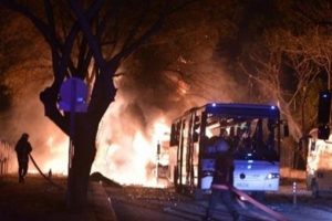 D&ouml;rt b&uuml;y&uuml;klerden ter&ouml;re lanet mesajı