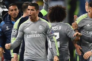 Real Madrid, &ccedil;eyrek final kapısını araladı: 0-2