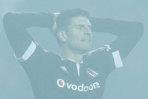 Mario Gomez oyundan alınmasına tepki g&ouml;sterdi
