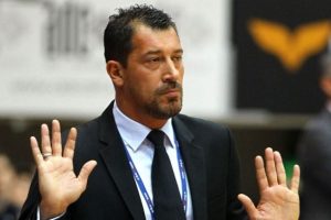 "Pazar g&uuml;n&uuml; finali oynamak istiyoruz"