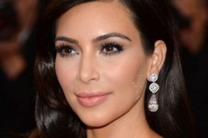 Kim Kardashian'ın sırrı ortaya &ccedil;ıktı!