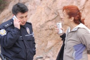 Polis HDP'li vekillerin ge&ccedil;işine izin vermedi
