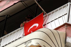 Bursa Gemlik şehidi i&ccedil;in donatıldı
