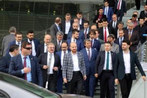 Bilal Erdoğan, Bursa'da İmam Hatip mezunları toplantısına katıldı