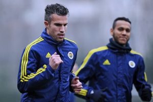Fenerbah&ccedil;e Bursaspor hazırlıklarına yaptığı antrenmanla devam etti