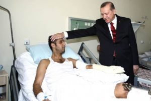 Cumhurbaşkanı yaralıları ziyaret etti