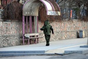 Durağa bırakılan şofben f&uuml;nyeyle patlatıldı