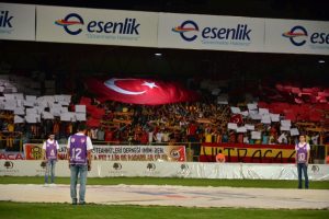 Malatyasporlu taraftarlar hassasiyet &ccedil;ağrısında bulundu