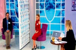 Paravanın arkasından Ufuk &Ouml;zkan &ccedil;ıktı!