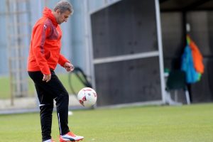 Hamza Hamzaoğlu'nun Fenerbah&ccedil;e planı: "Pres"