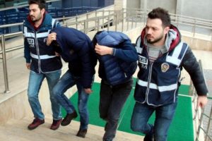 Zonguldak'ta uyuşturucu operasyonu: 6 g&ouml;zaltı