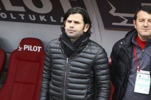İbrahim &Uuml;z&uuml;lmez'den şok karar!