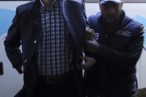 Sivas merkezli FET&Ouml;/PDY operasyonunda 2 tutuklama