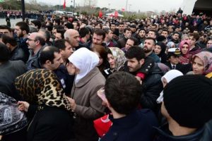 İdil şehidini binlerce kişi uğurladı