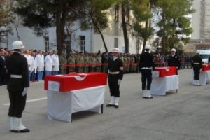 Sur şehitleri memleketlerine uğurlandı