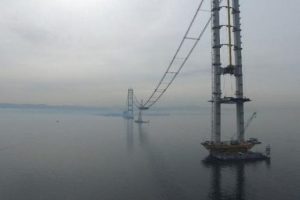K&ouml;rfez k&ouml;pr&uuml;s&uuml;nde ilk 275 metre tamamlandı